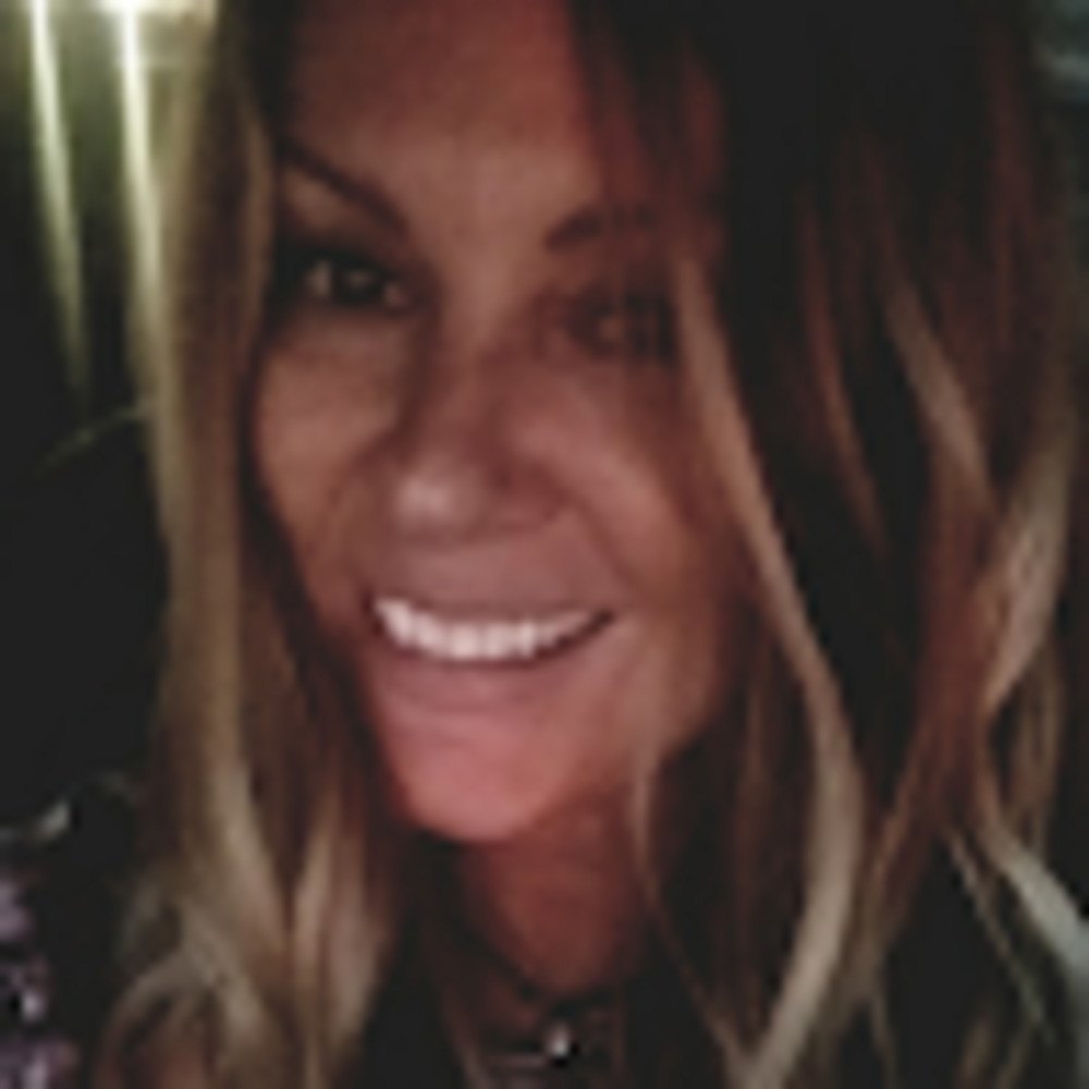 Meet your Posher, Gina